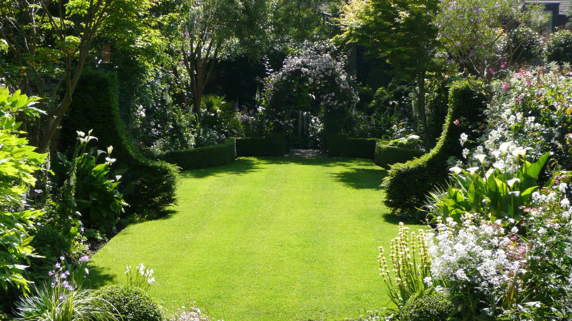 Small town-garden landscaping